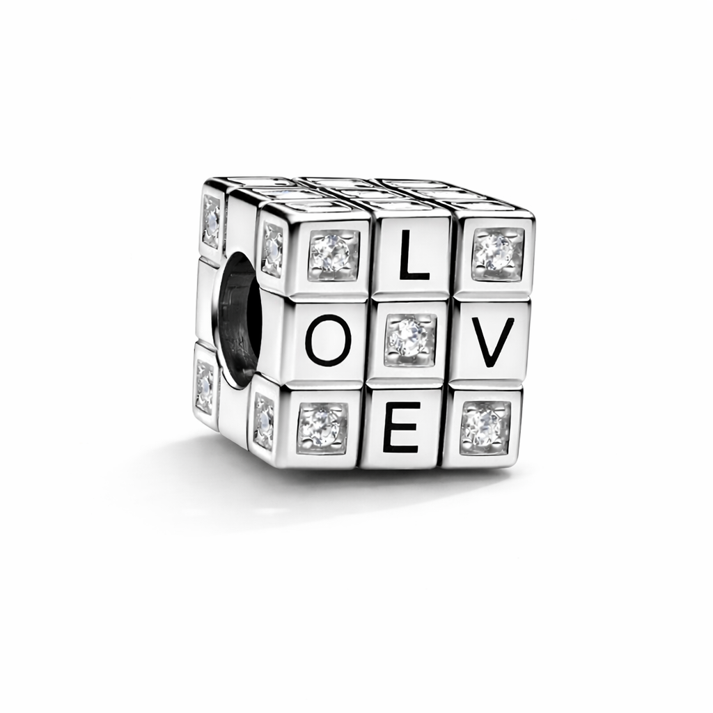 Talisman Pandantiv Love Cu Argint
