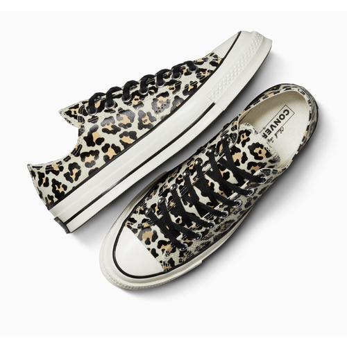 Tenisi unisex Converse Chuck 70 Glow-In-The-Dark Leopard Print A15033C - poza 2