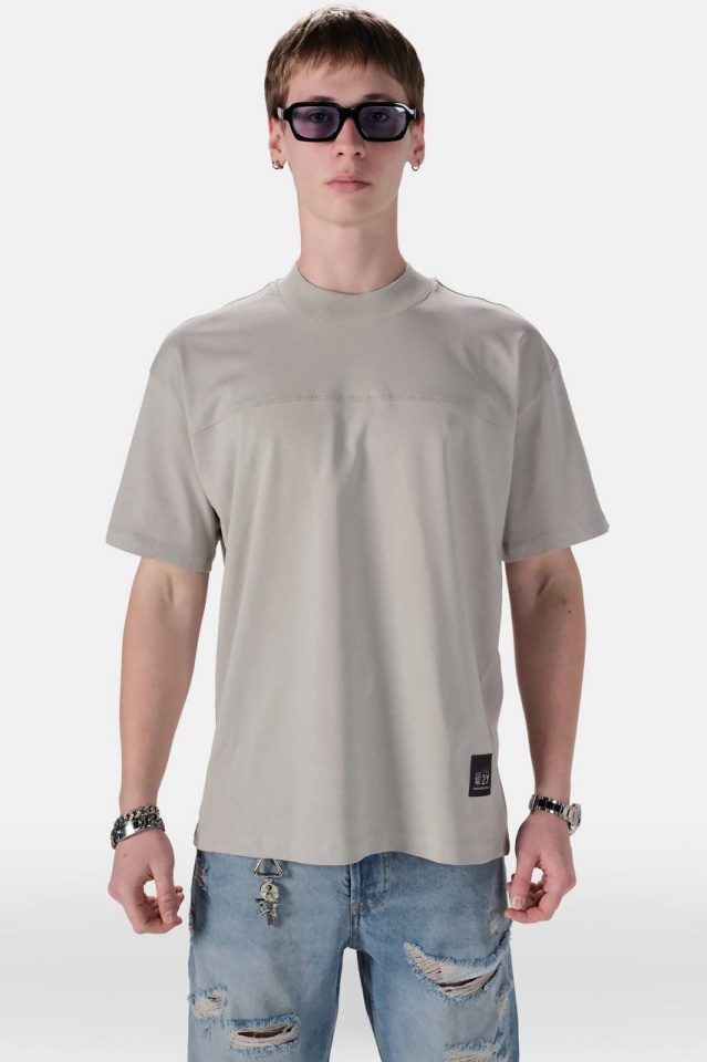 TRICOU BARBATI OVERSIZED GREY MINIMAL TECH STREETWEAR (MĂRIME: M)