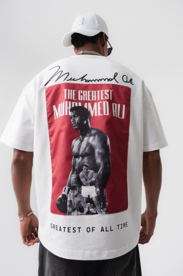TRICOU OVERSIZE MUHAMMAD ALI THE GREATEST – WHITE TSES1(189) (MĂRIME: XL)