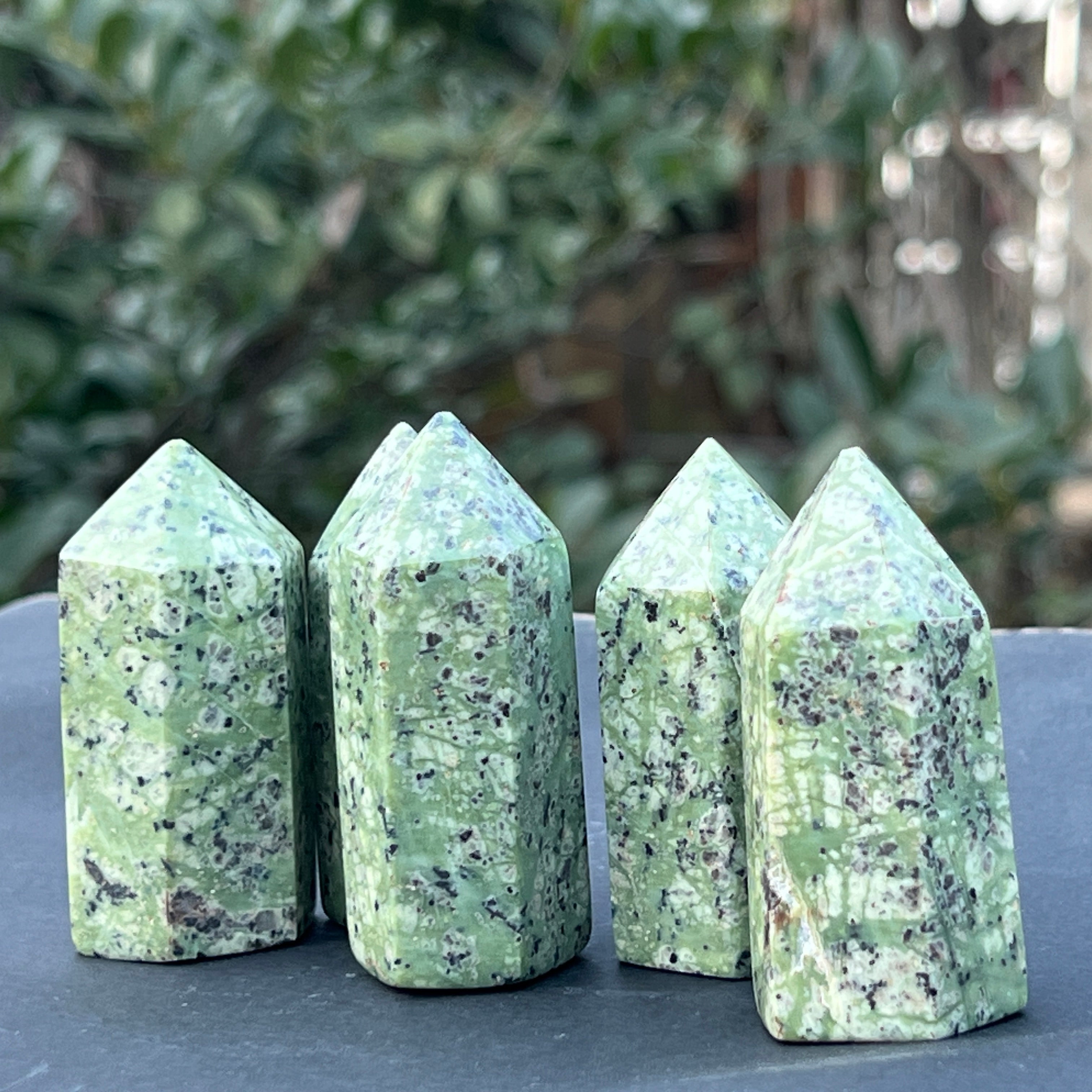 Turn/obelisc serpentin verde jungla