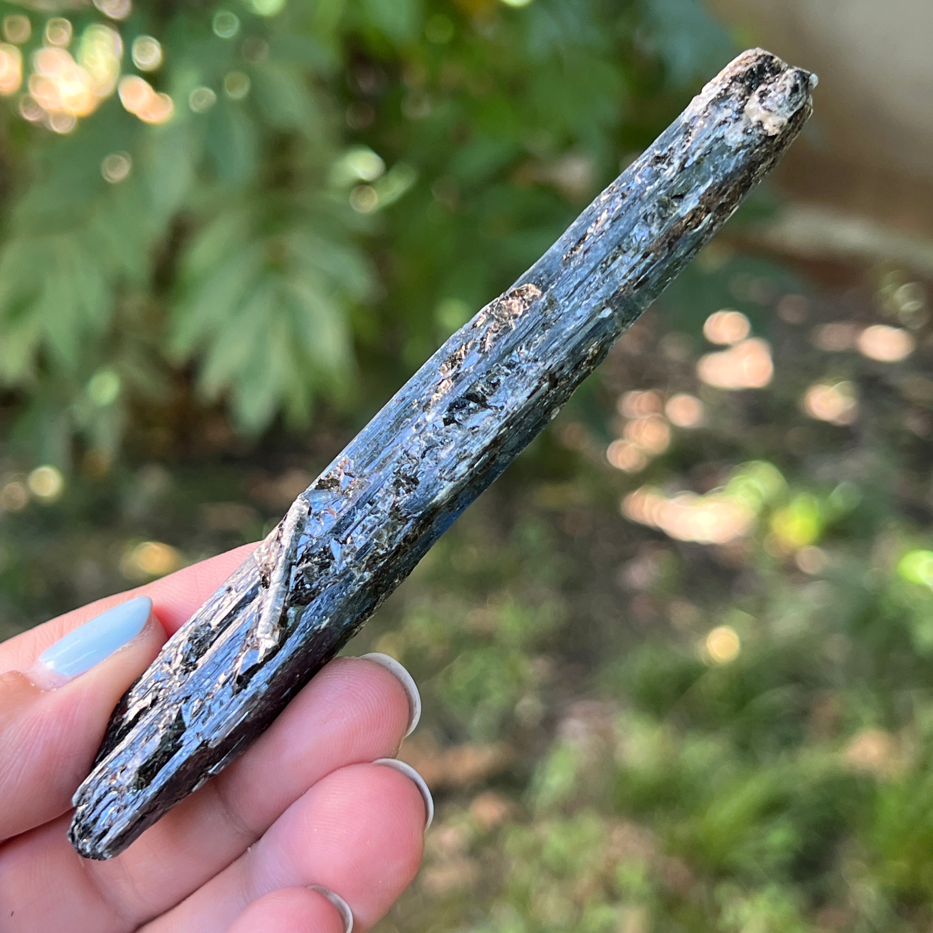 Varf brut Kianit albastru (Cianit) din Zimbabwe model 2