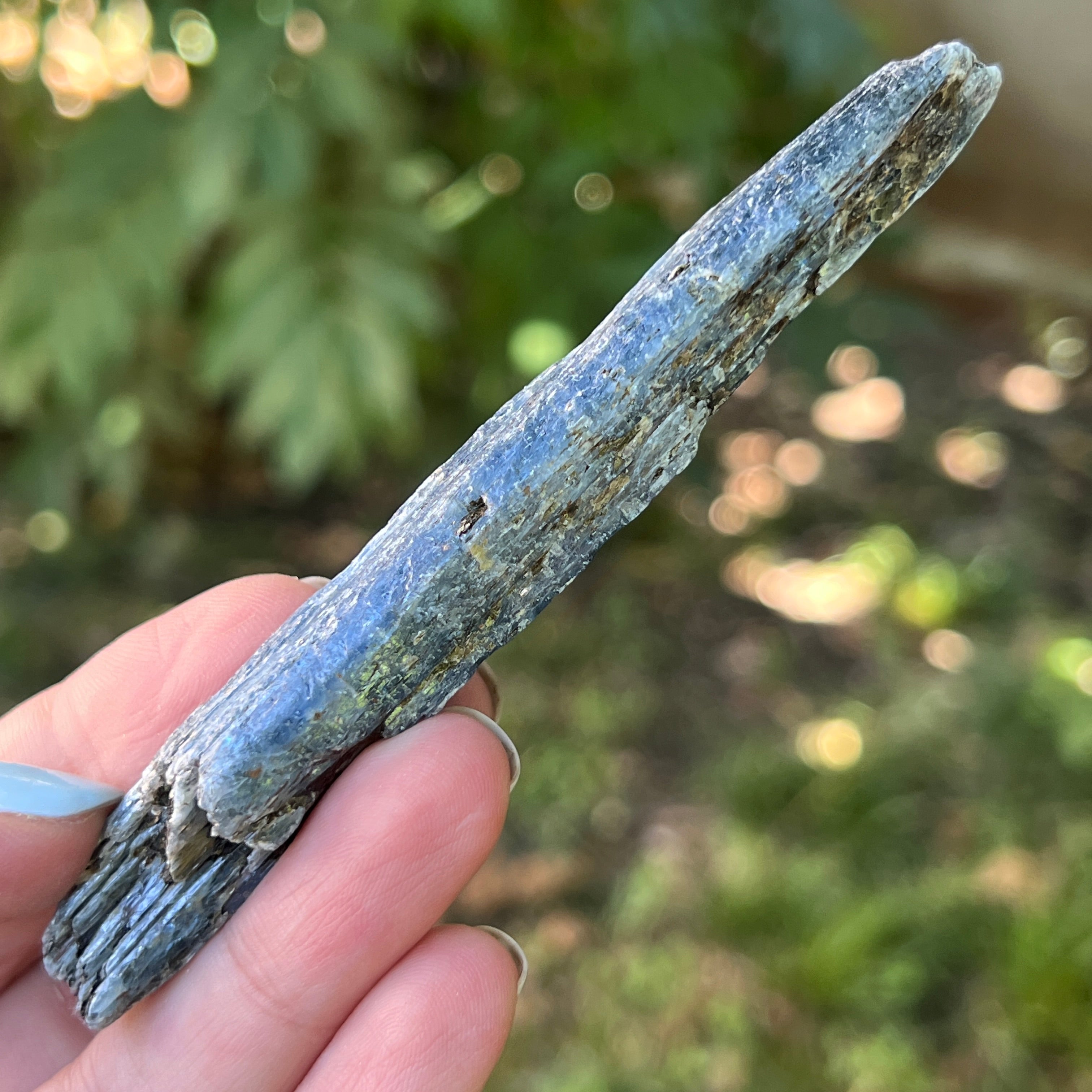 Varf brut Kianit albastru (Cianit) din Zimbabwe model 5