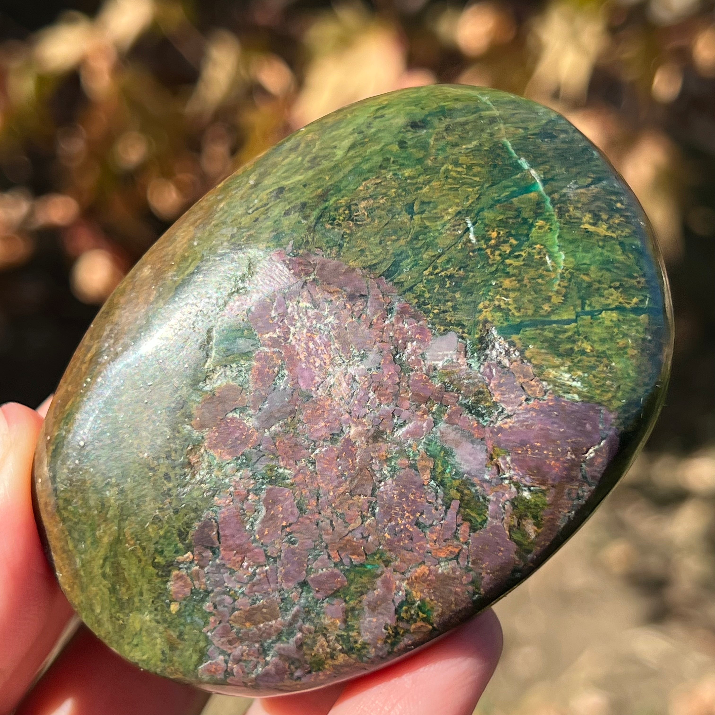 Verdit (jad african) palmstone XL/ piatra decorativa model 8