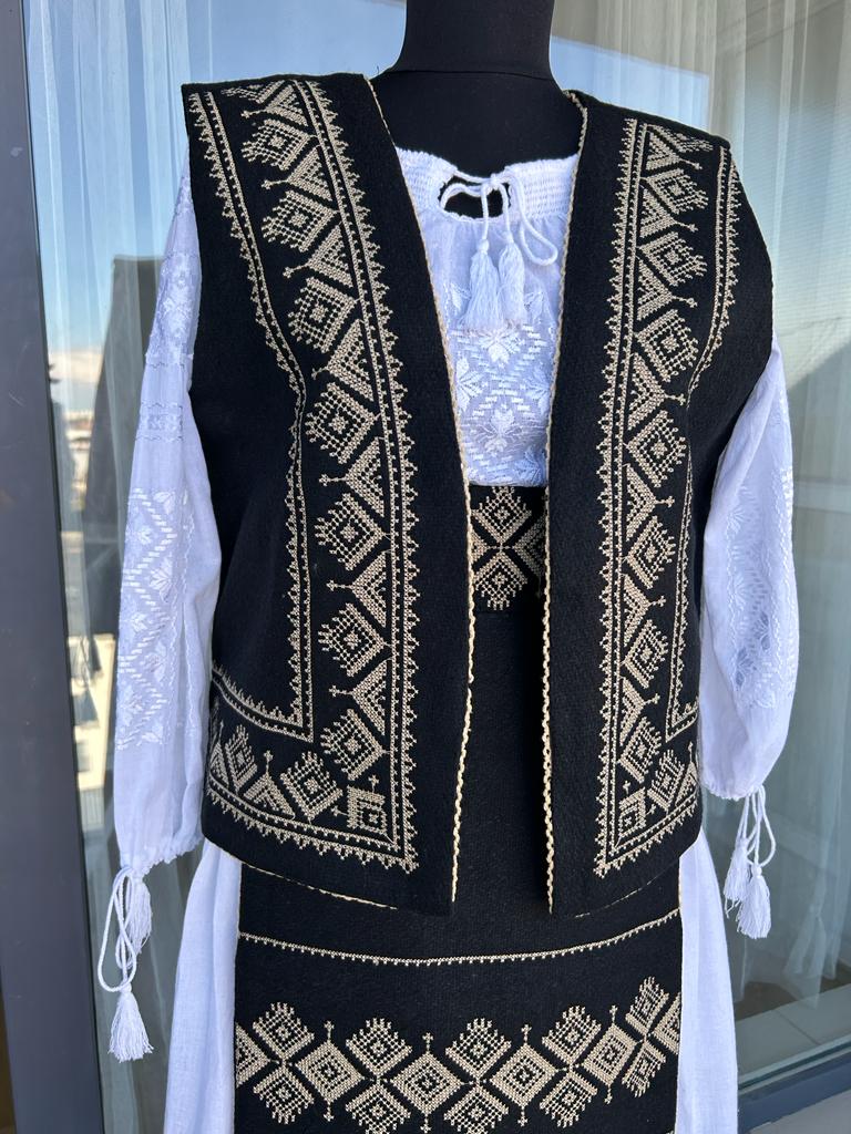 Vestă tradițională femei S-4XL TM416 motive geometrice - M