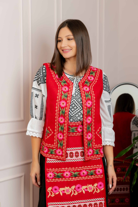 Vesta traditionala rosie cu broderie florala roz Lacramioara